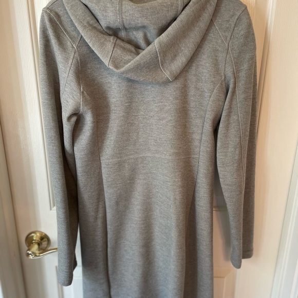 Fila Sport long fleece, zip up hooded jacket grey with black zipper, size XS - Picture 4 of 7